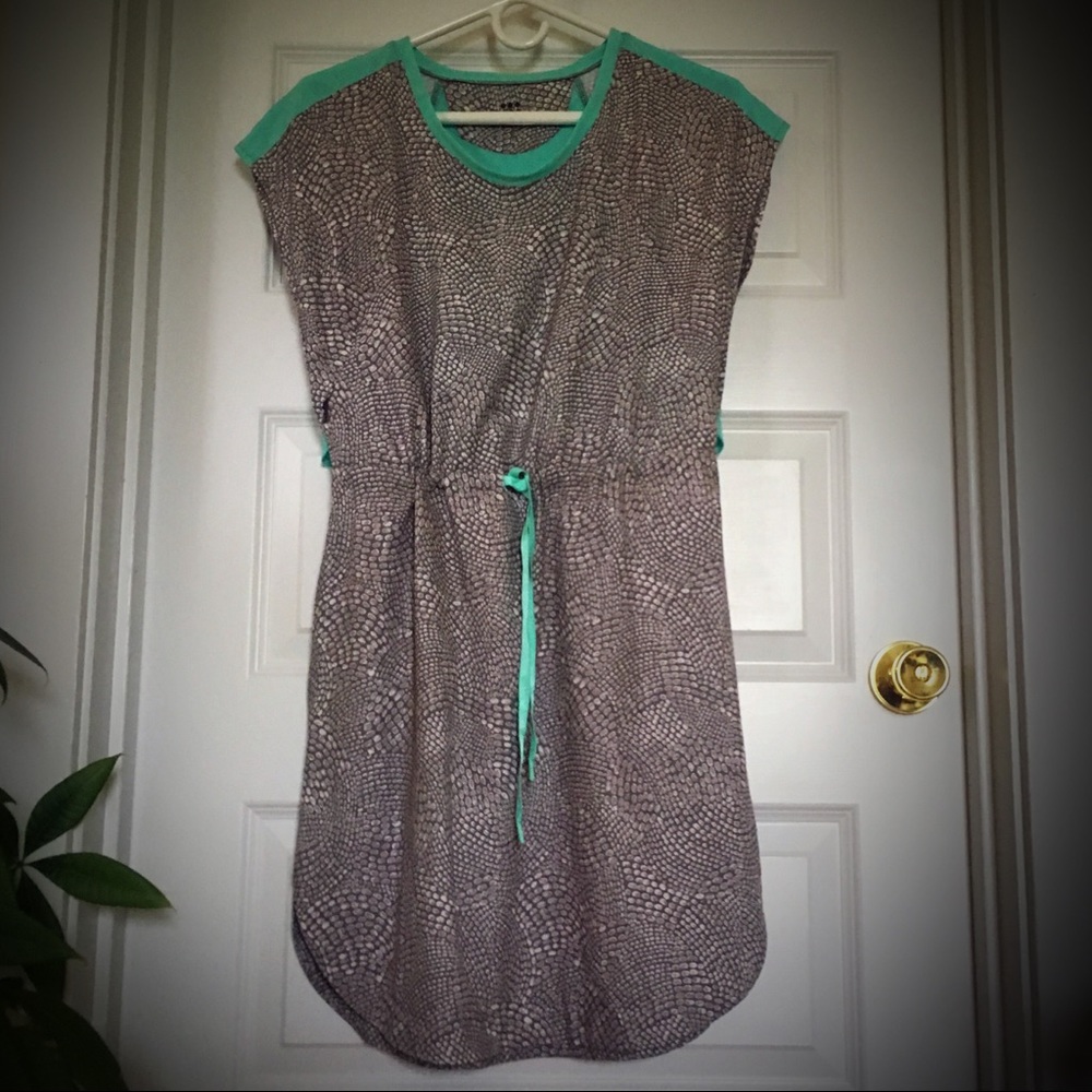 Title Nine athletic dress